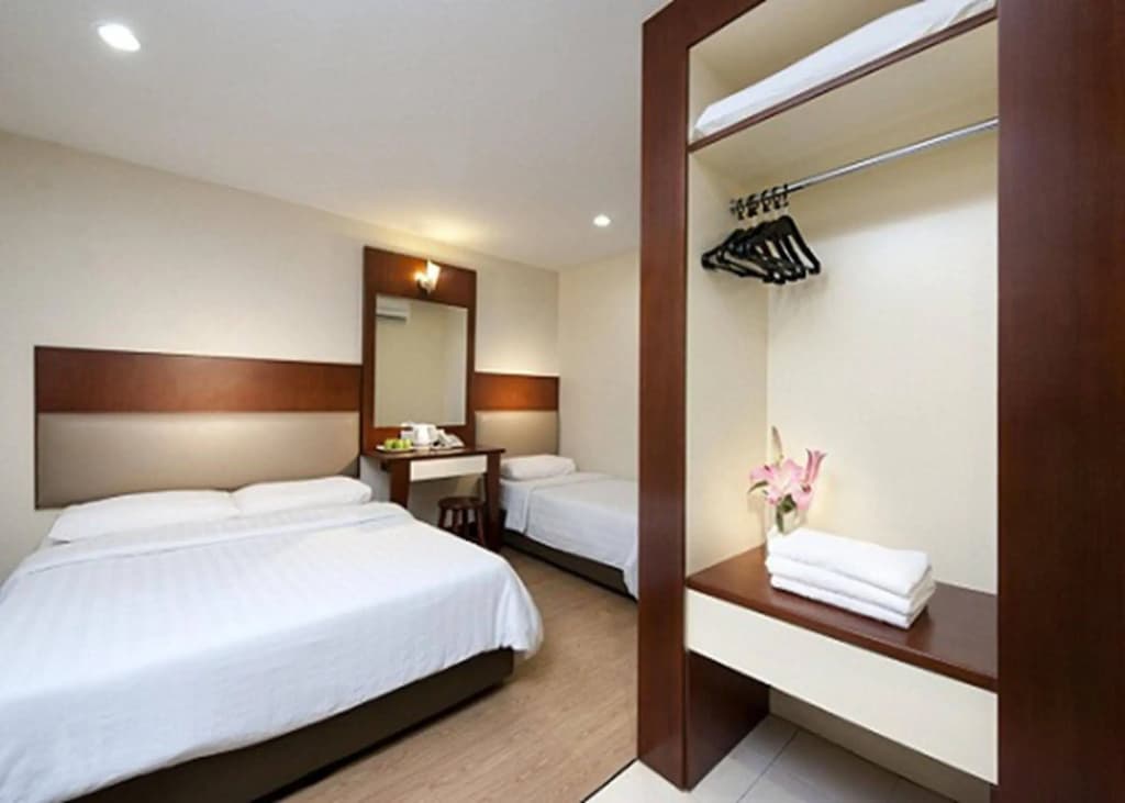 Fenix Inn - photo 3