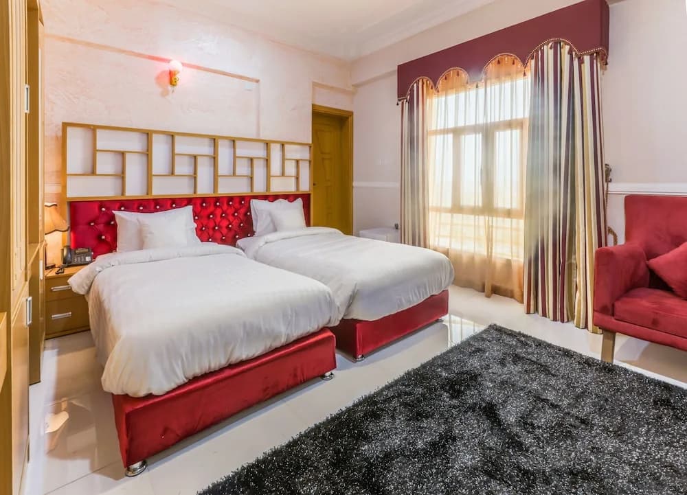 Al-Saif Grand Hotel - photo 6