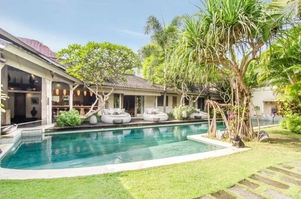 Villa Cinta Damai - photo 2
