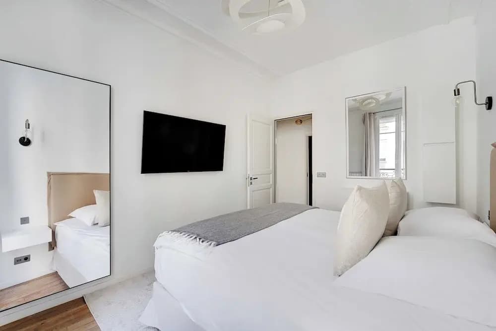 Beautiful Apartment - 2bd/4p - Arc de Triomphe - photo 4
