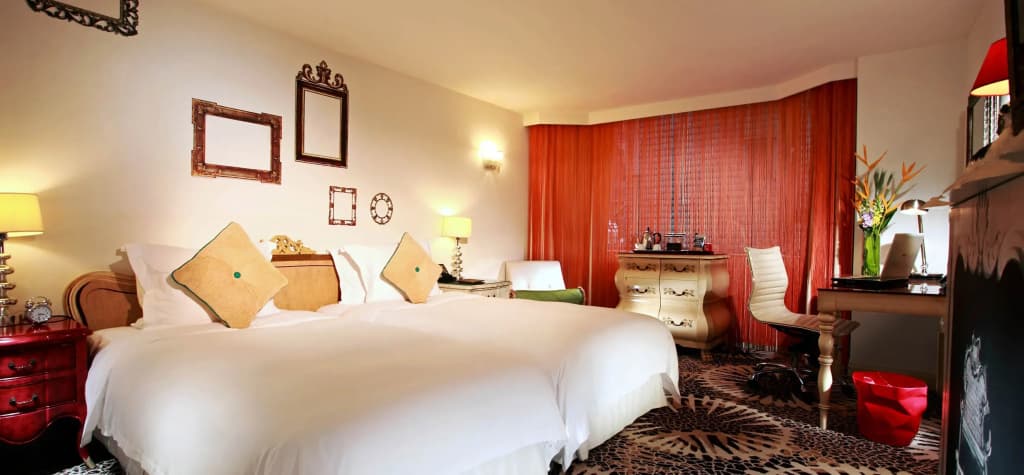 The Luxe Manor - photo 29