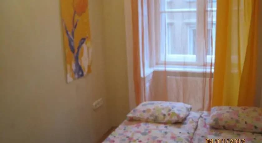 Mushrooms Hostel - photo 2