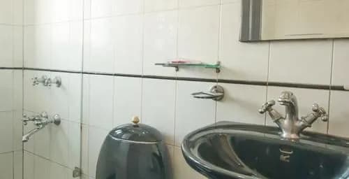 Hotel Sarthak Palace - photo 9