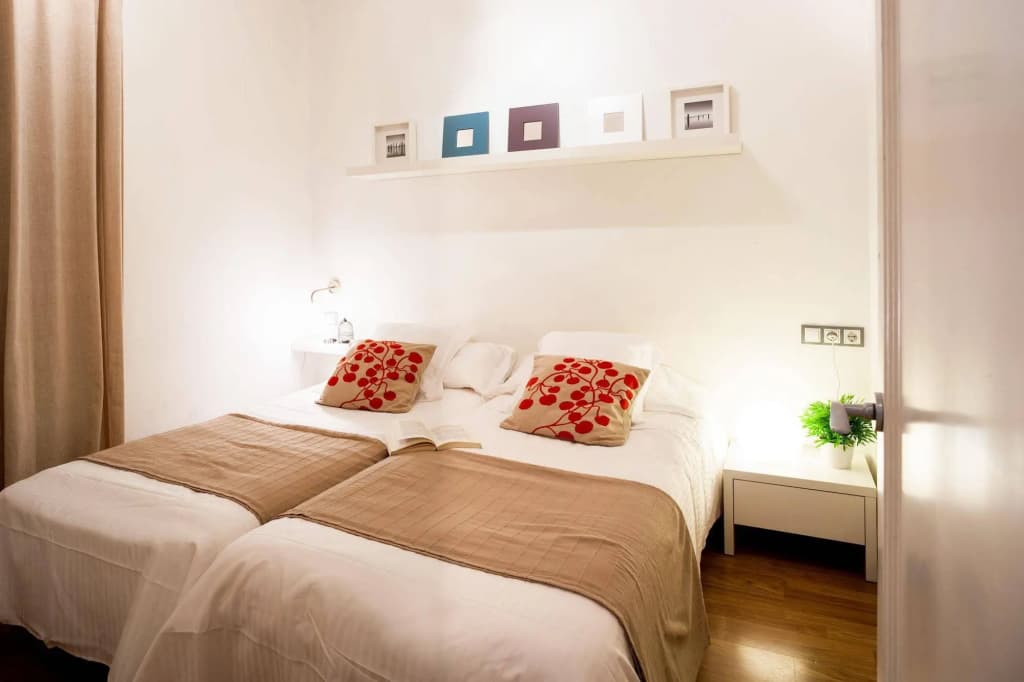 Feelathome Gran Via Apartment - photo 5