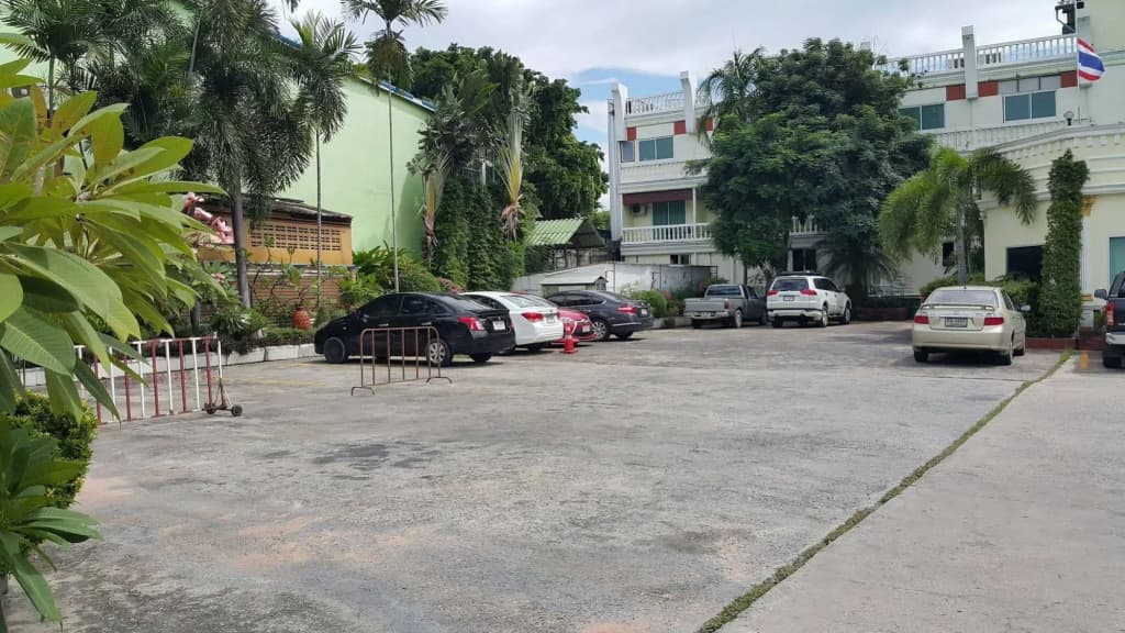 Windmill Resort Hotel - photo 18