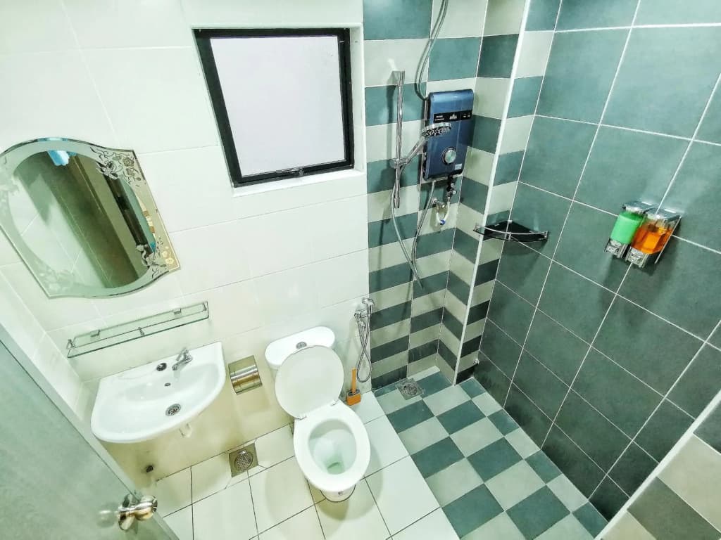 One Life Four Season Waterpark Guest House Manhattan Condominium - photo 8