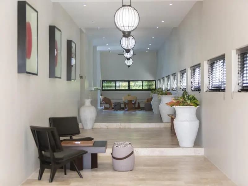Skye Beach Hotel - photo 2