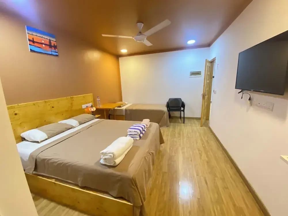 Ever Blue Guest House - photo 3