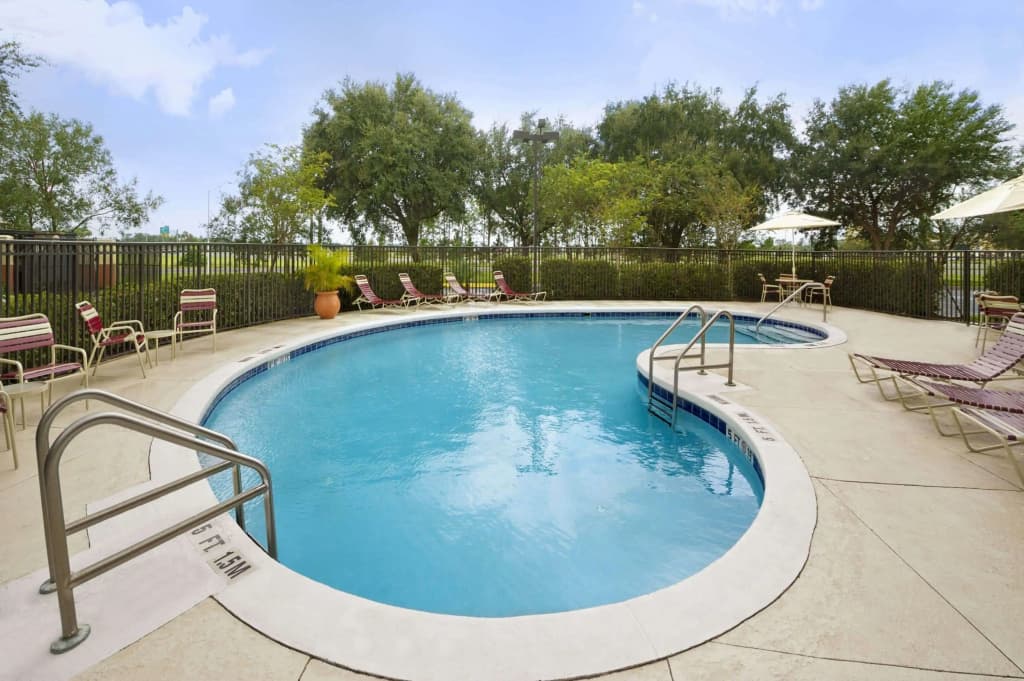 Ramada by Wyndham Suites Orlando Airport - photo 17