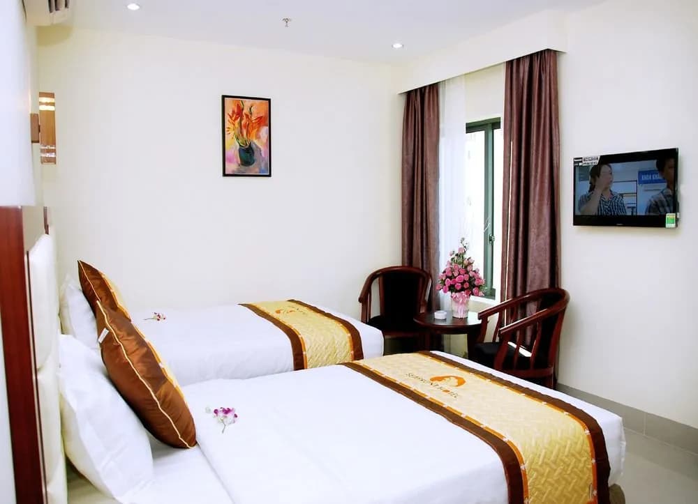 Seafront Hotel Da Nang - photo 4