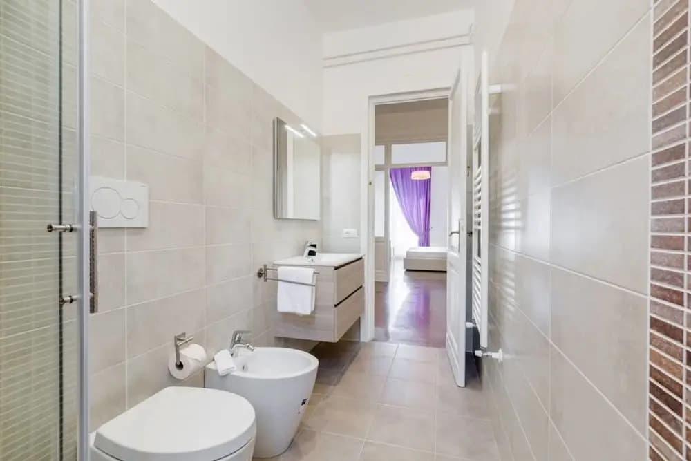 Bright and Modern 2 bed Flat in Prati - photo 7
