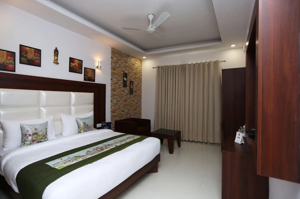 Hotel ARCH - photo 7