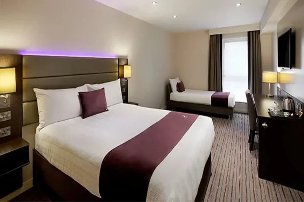 Premier Inn Edinburgh Park(The Gyle)Hotel - photo 4
