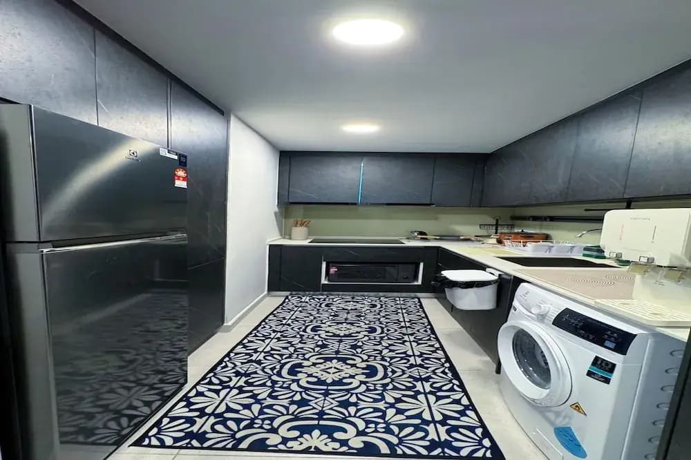 The Atrium Residence by Emily in Town - photo 27