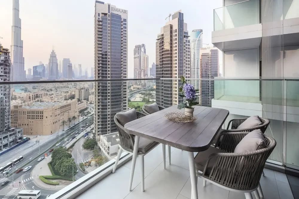 Stunning Studio w/ Burj Khalifa View! - photo 11