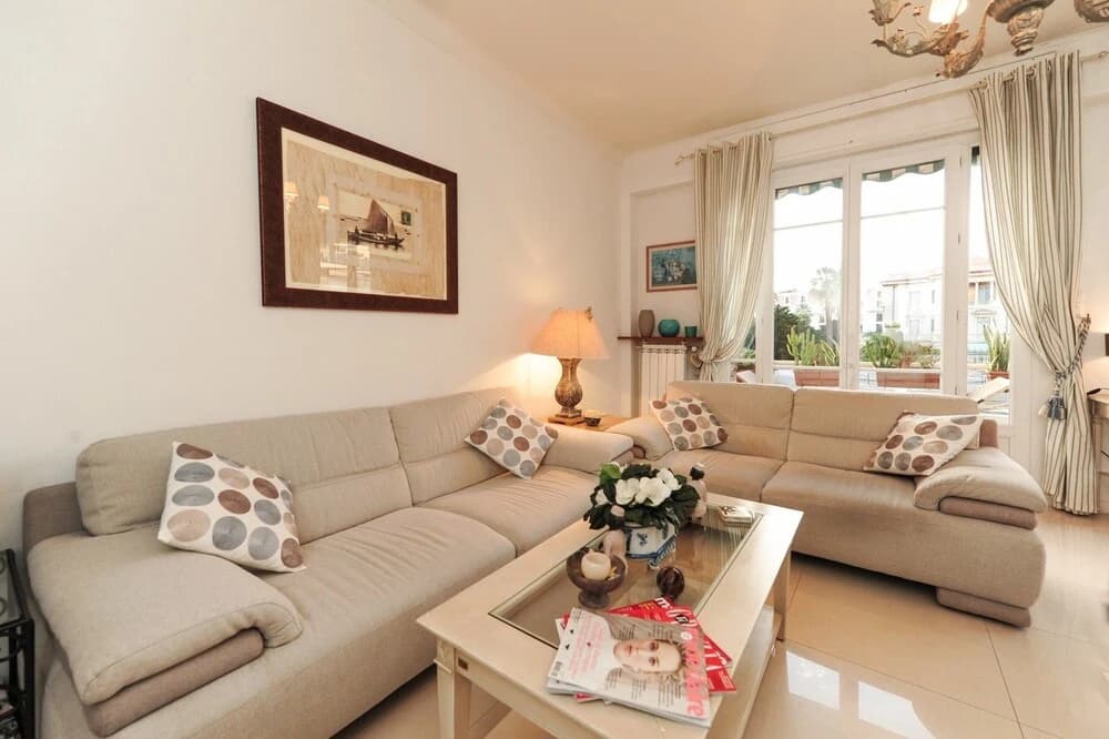 Appartement Flora - 5 Stars Holiday House - photo 4