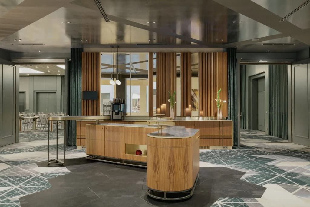 Berlin Marriott Hotel - photo 2