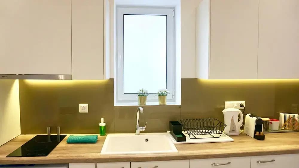 Lux Central Apt in Athens - photo 14