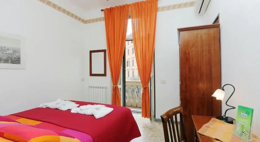 Aureliano - main photo