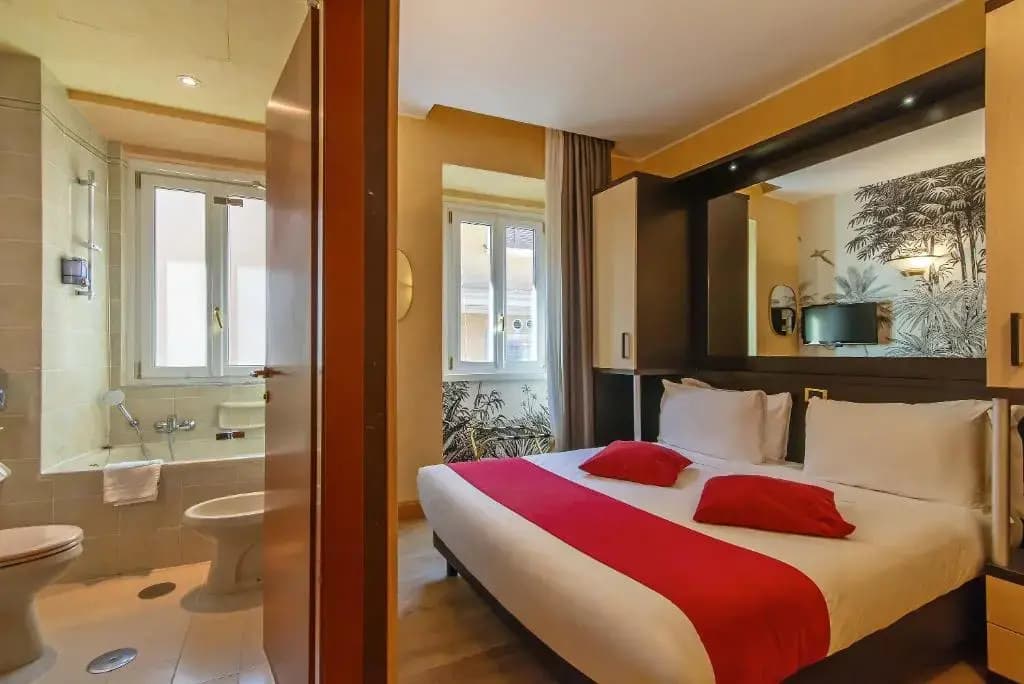 Hotel Tritone - photo 41