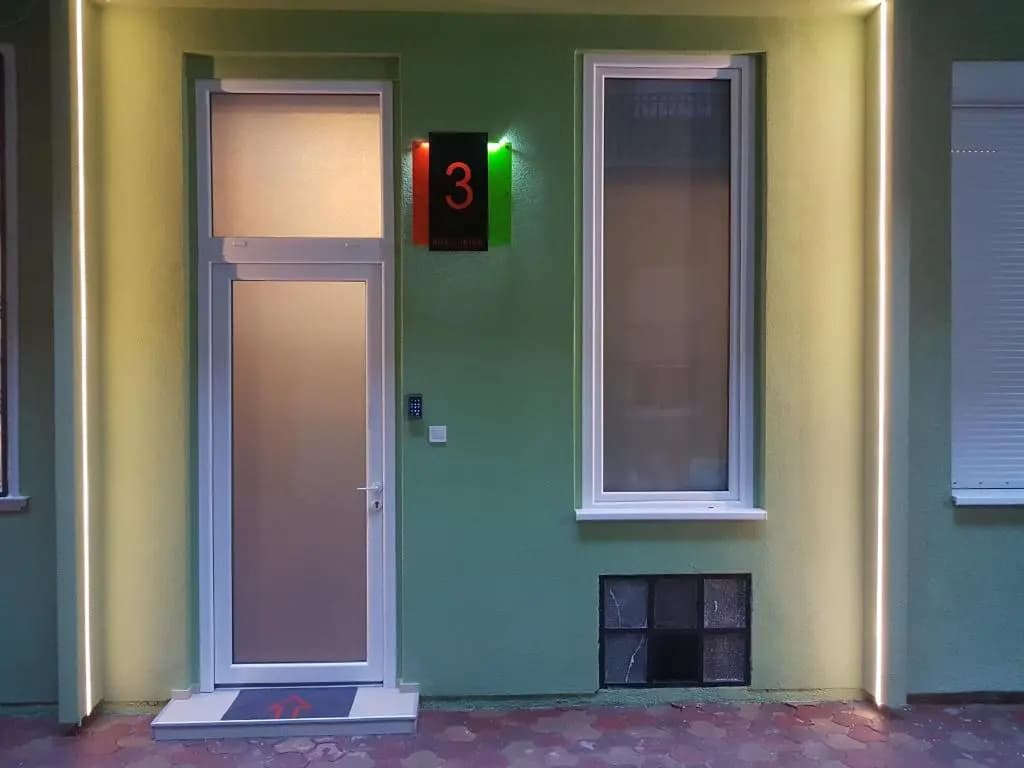 Small Home Budapest Szív 3 - photo 3