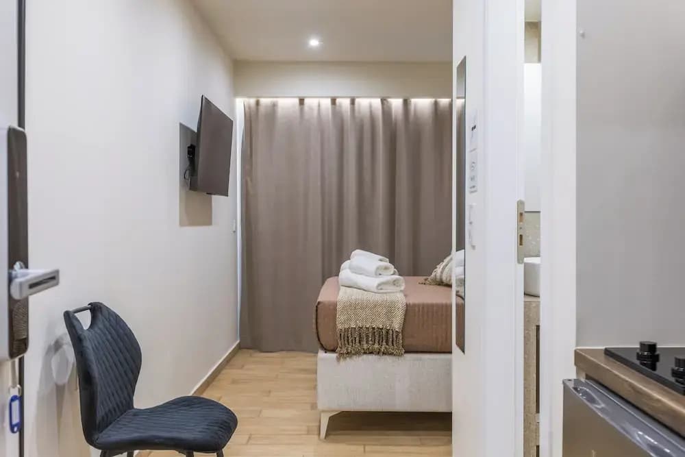 Raise Thiseio Stylish Living - photo 2