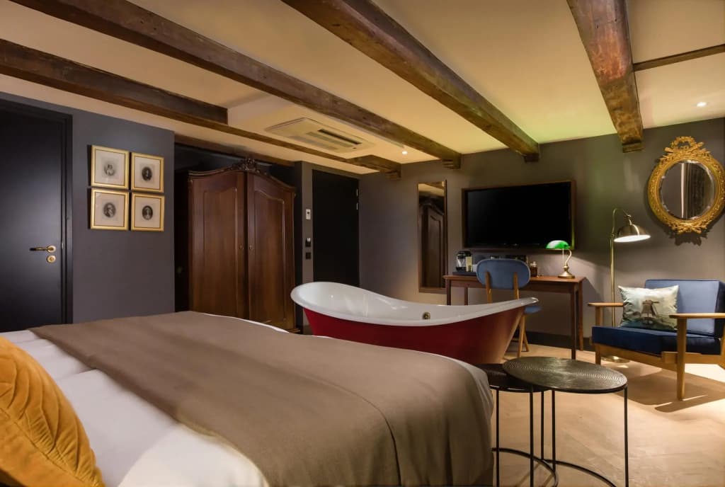 The Hendrick's Hotel - photo 37
