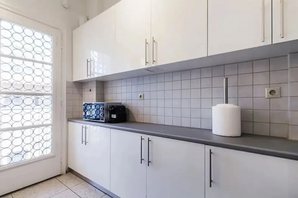 Best Located Spacious Apartment - photo 12