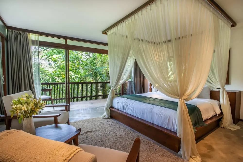 Luxury Jungle Villa, 3 BR, Ubud With Staff - photo 4