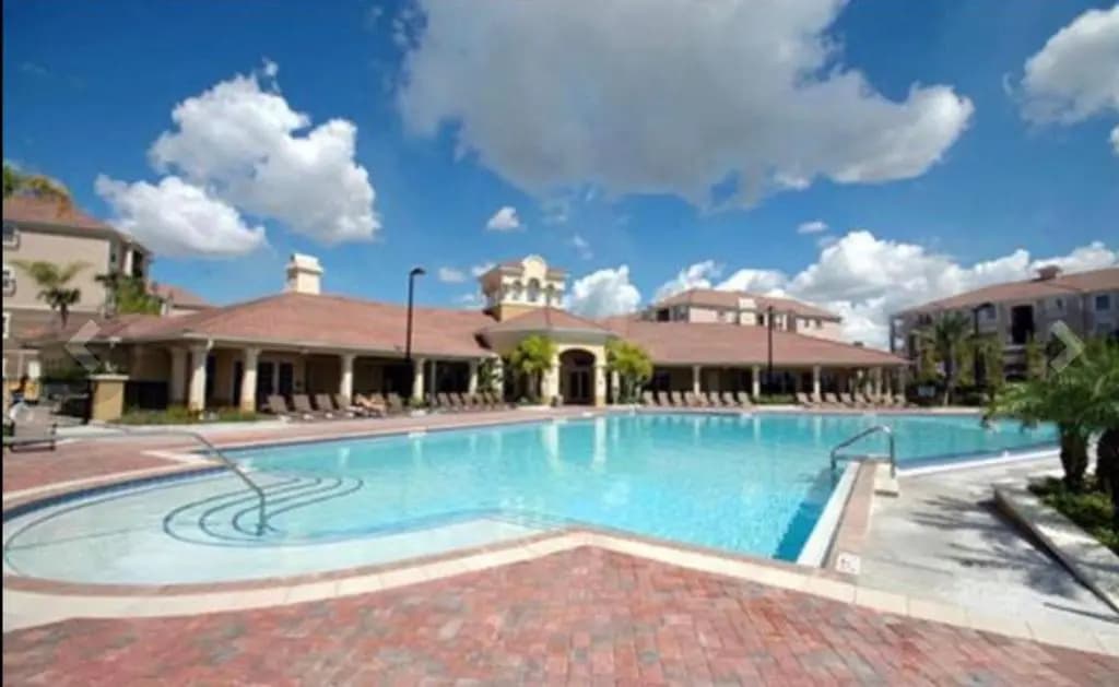 Executive 3 Bedroom Villa at Universal - photo 10