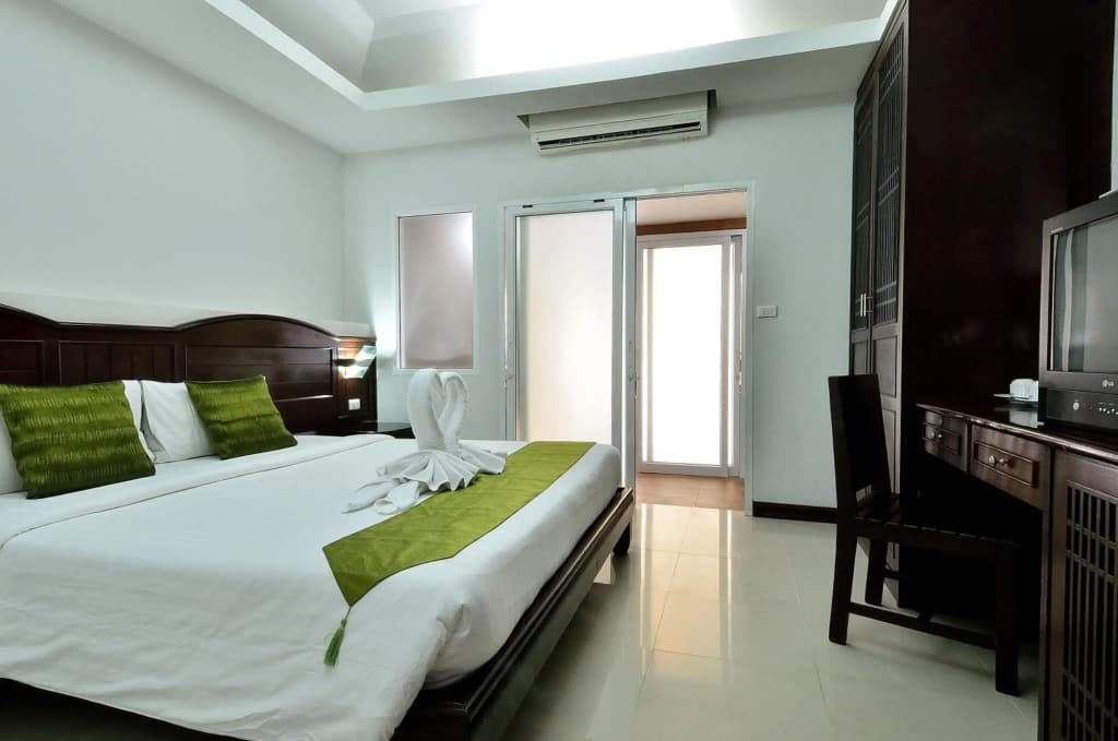 Samui First House Hotel - photo 32
