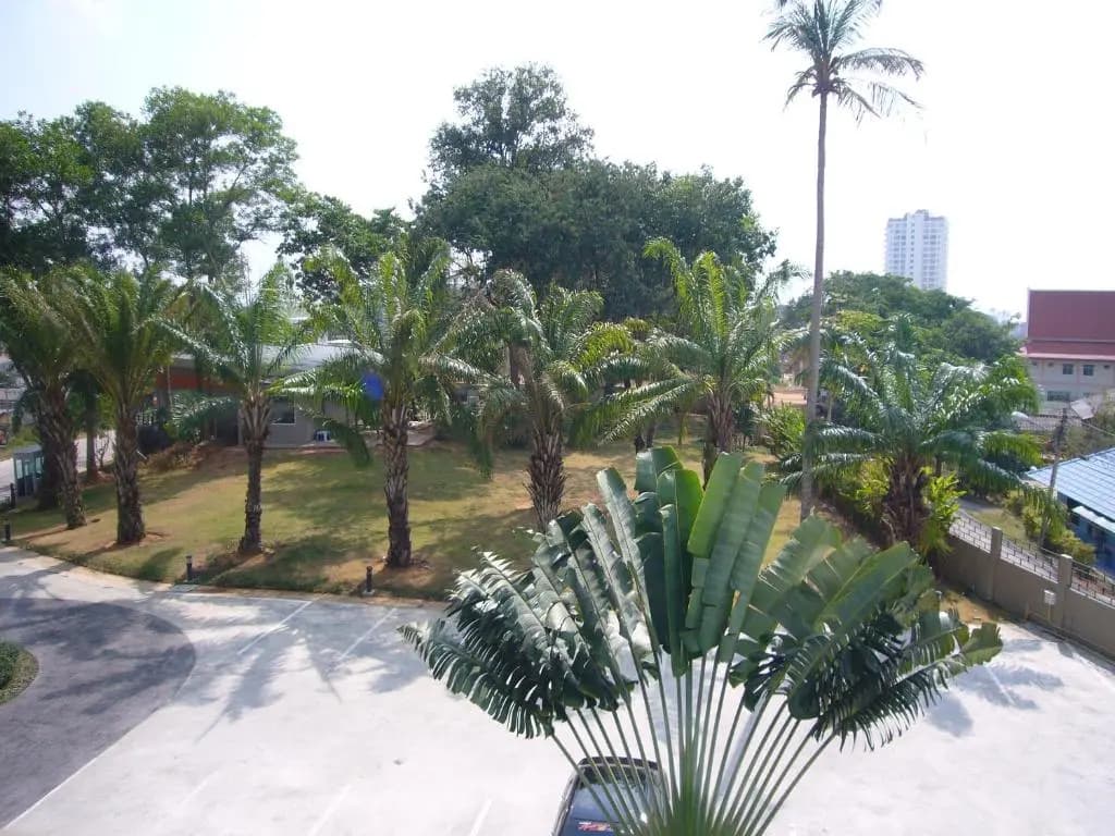 Chic Condo Unit A303, A306, A307, A308, A406 - photo 12