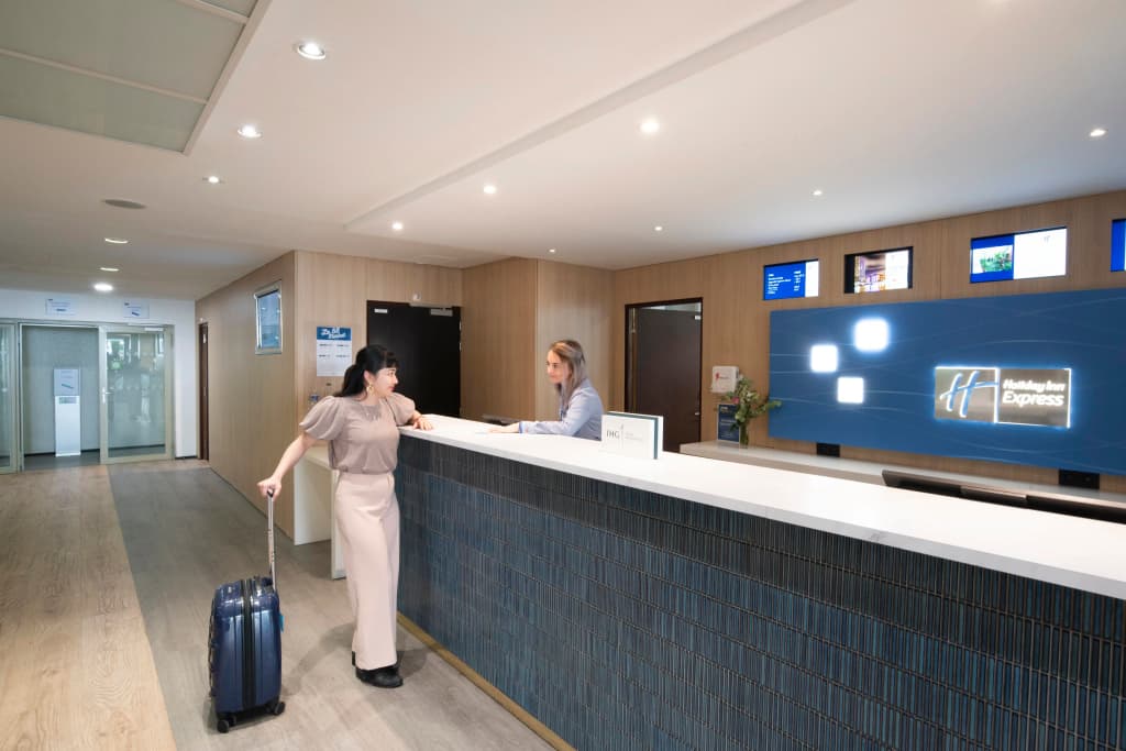 Holiday Inn Express Paris-Canal de la Villette by IHG - photo 22