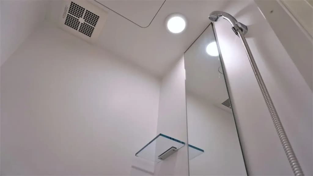 Acro Capsule Hotel Namba Dotonbori - photo 24