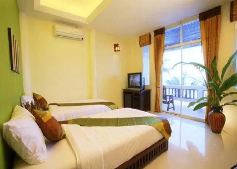Tharathip Resort - photo 1