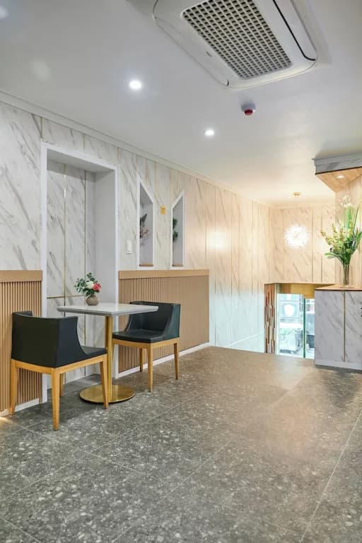 Hotel Chloe - photo 14