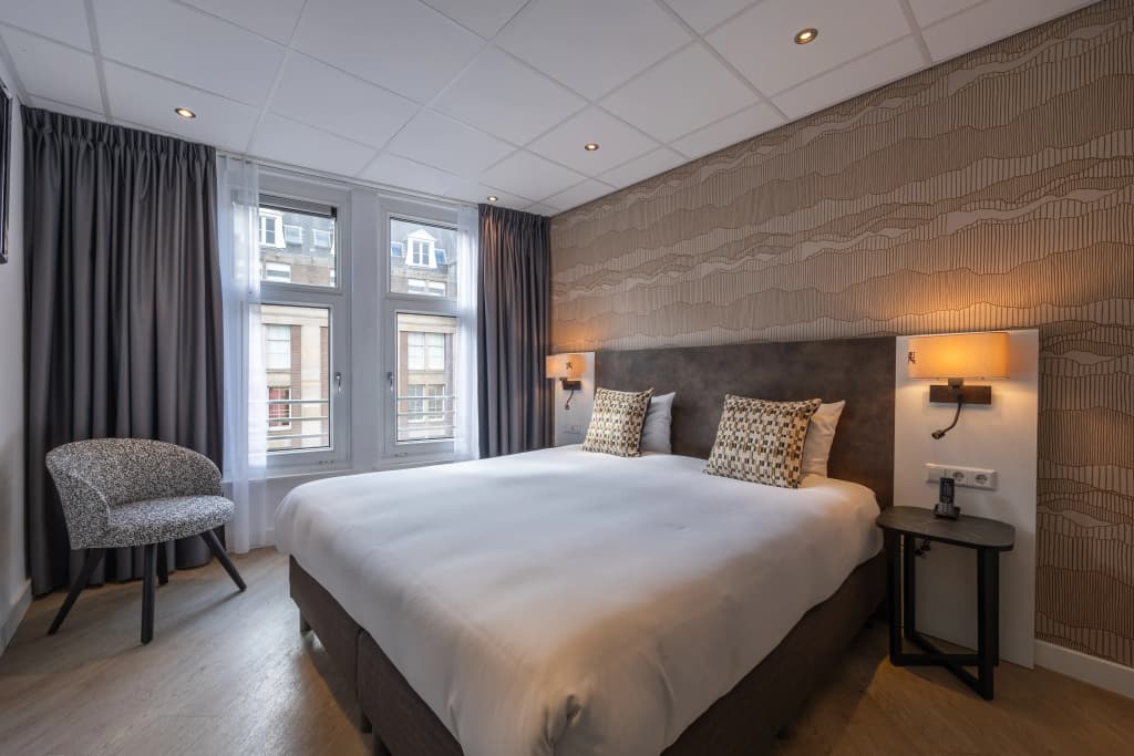 Hotel Amsterdam De Roode Leeuw - photo 7