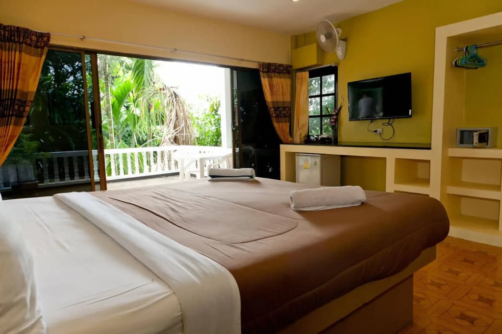 Fullmoon Beach Resort - photo 4
