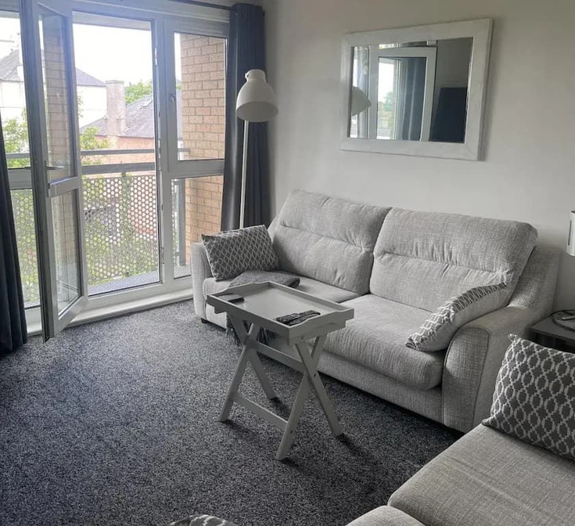 2 Bed Flat - Sleeps 4 - Pets - Parking - Wifi - photo 4