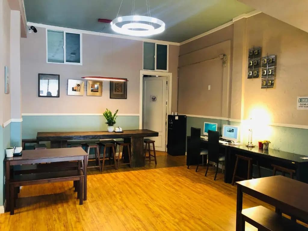 Melrose Hostel - photo 11