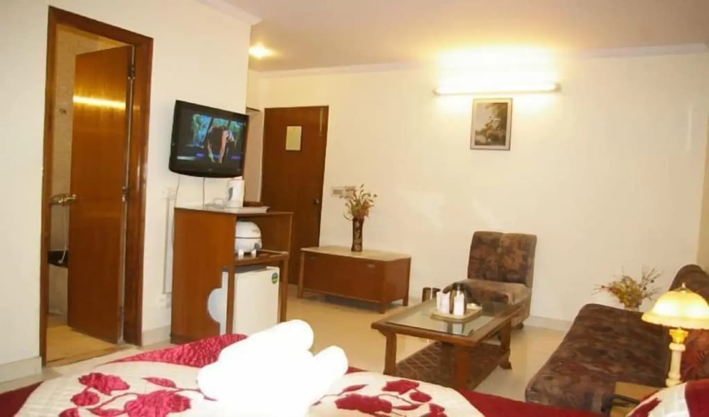 South Indian Hotel - photo 12