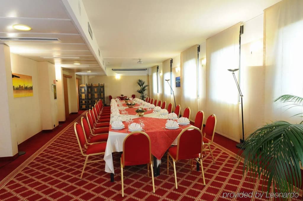 Hotel Mirage, Sure Hotel Collection by Best Western - photo 27