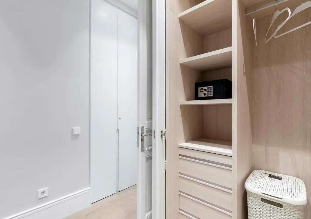 Justicia Apartment II by Flatsweethome - photo 17