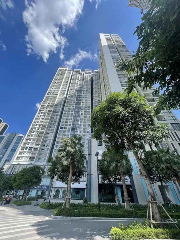 Vinhome Skylake Luxury Apartment - photo 1