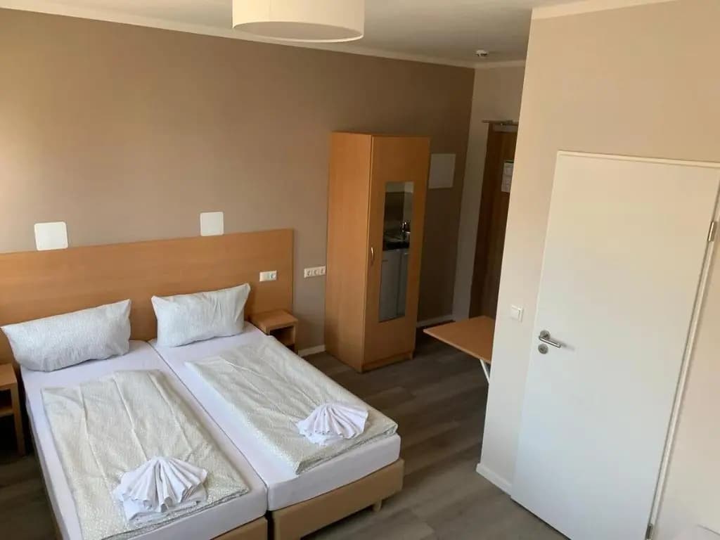 Apartment Hotel Wittenau - photo 2