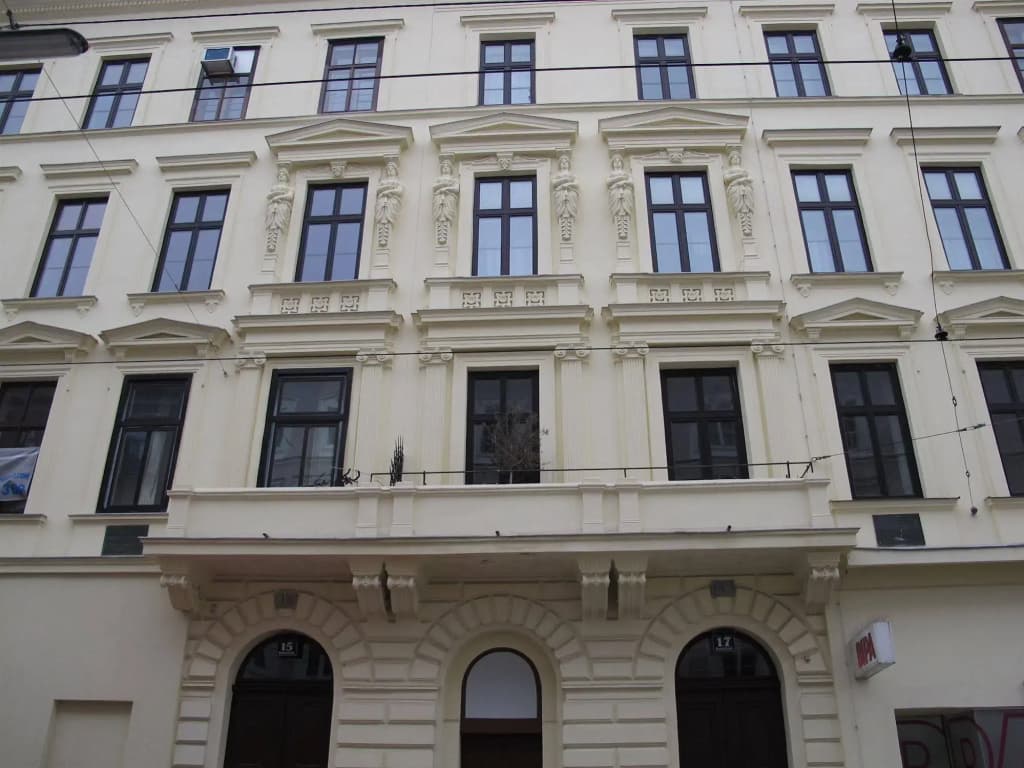 Central Vienna-Living Premium Suite - photo 1