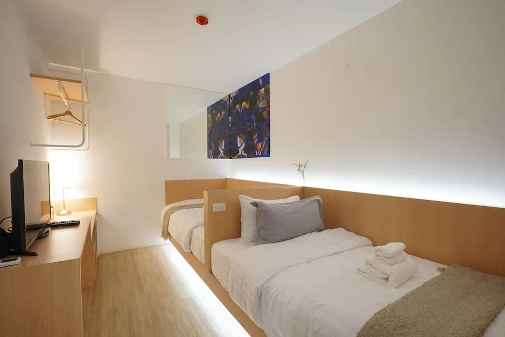 E11 Hotel - BTS Punnawithi - photo 2
