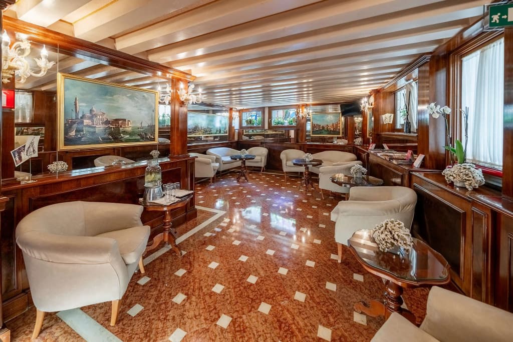 Colombina Hotel - photo 25