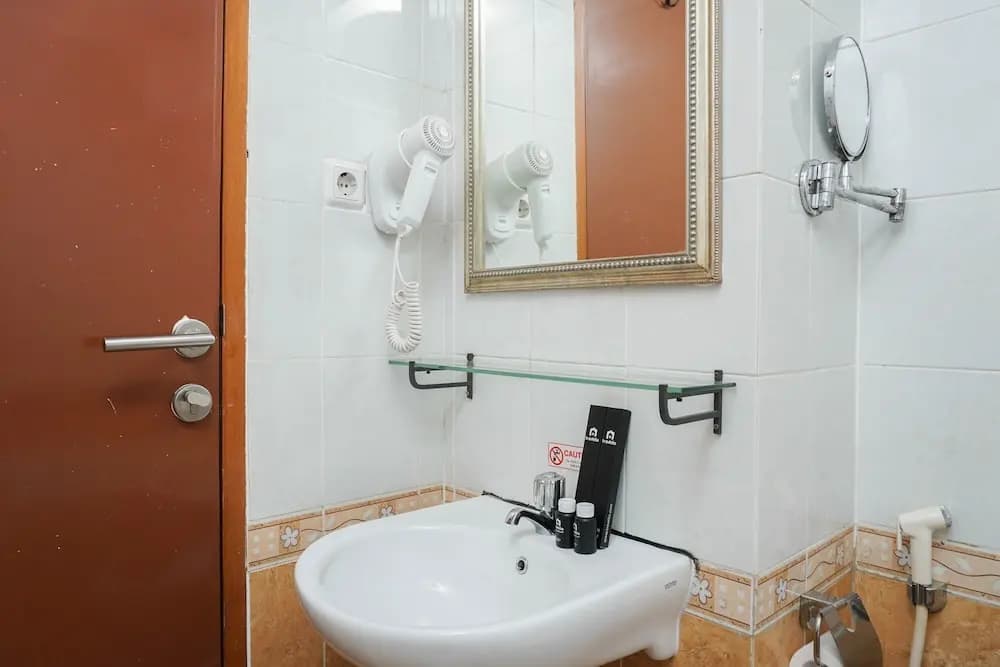 3BR Executive Residence at Grand Palace Kemayoran - photo 8