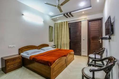 Stay Royal Bed Breakfast - photo 35